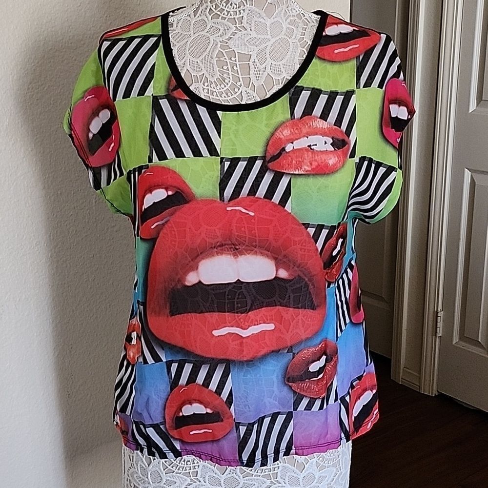 Lauren Moshi Style Lips Baddie Bold Streetwear Funky Avant Garde Top Size XL